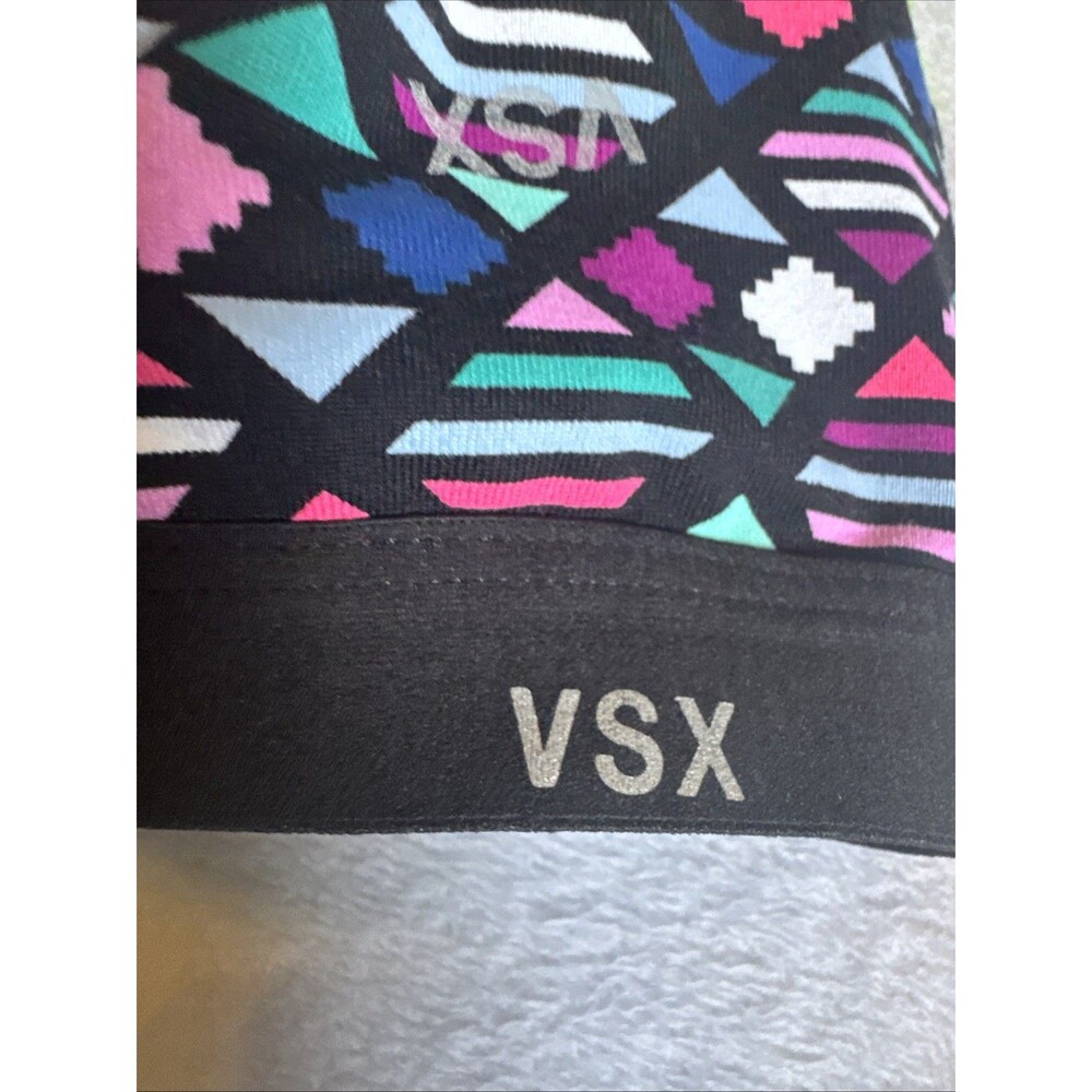 Victoria Secret VSX Sport Bra 34DD Racerback Padded Cup Adjustable Band - Picture 5 of 9